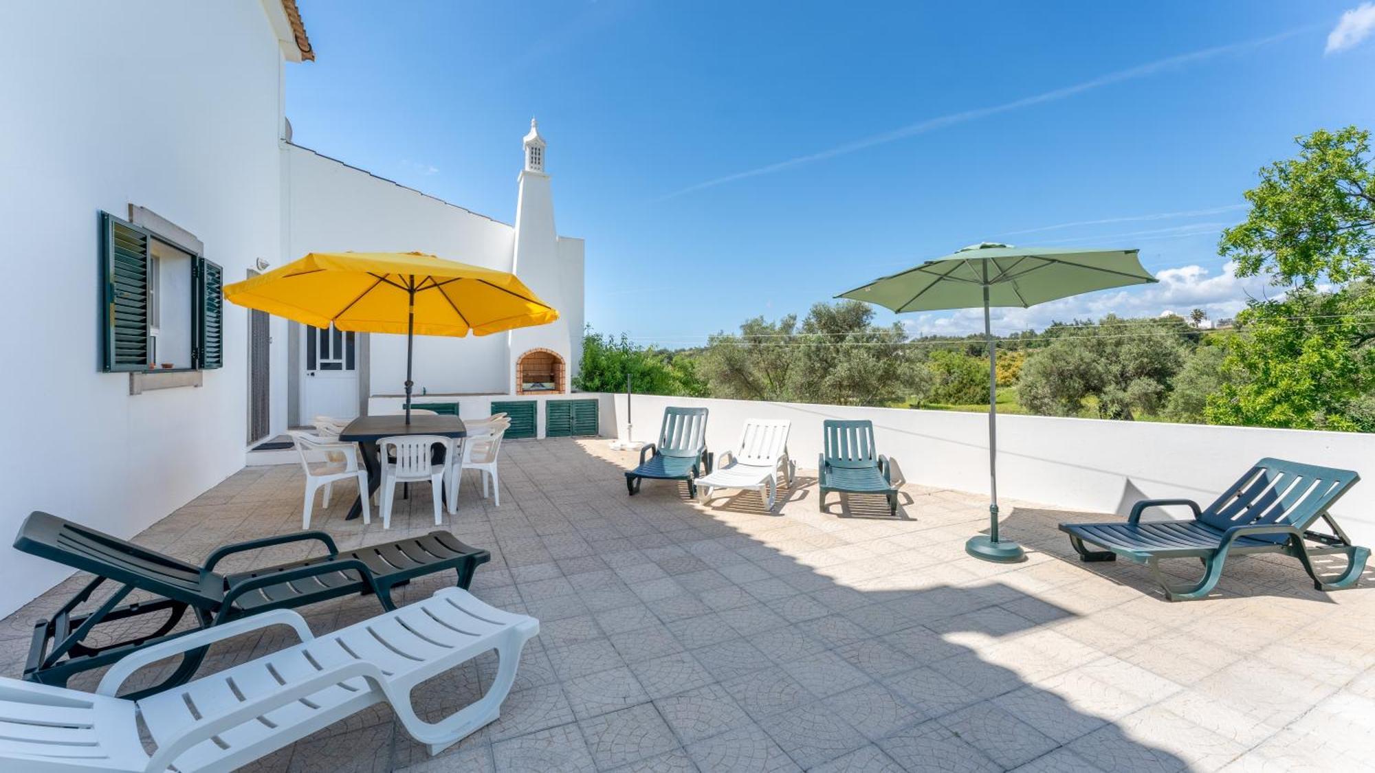 Sunny & Calm 4 Bdr House W/ Pool By Lovelystay Santo Estevao  Экстерьер фото