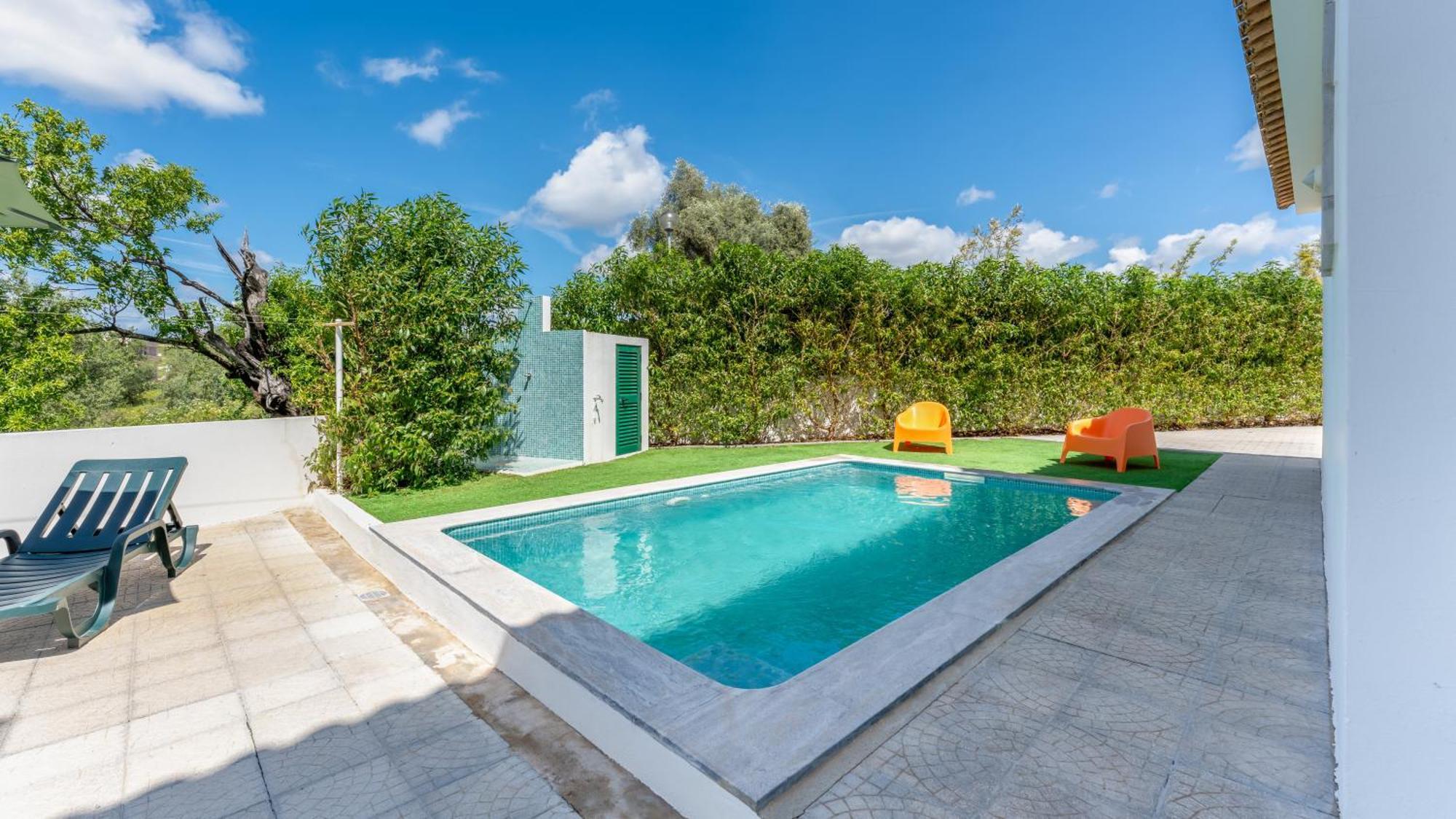 Sunny & Calm 4 Bdr House W/ Pool By Lovelystay Santo Estevao  Экстерьер фото