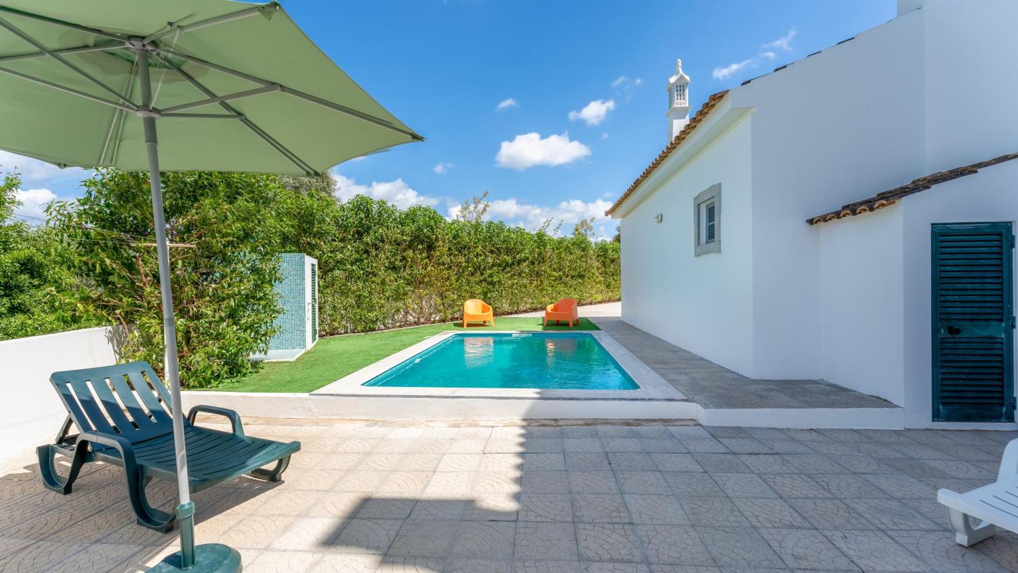 Sunny & Calm 4 Bdr House W/ Pool By Lovelystay Santo Estevao  Экстерьер фото